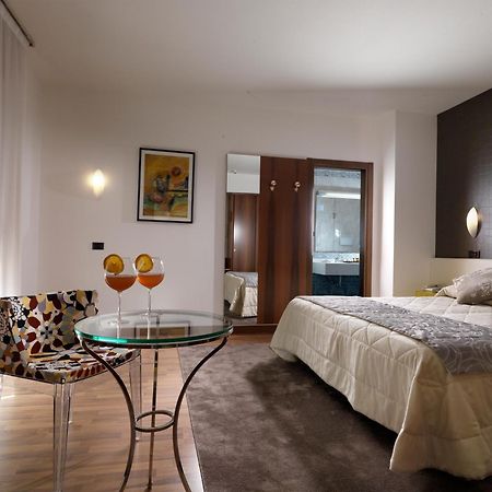 Hotel Al Pino Verde Camposampiero Bagian luar foto